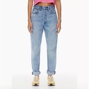 Aritzia Denim Forum BF High Rise Loose Jeans in Classic Blue 28L sz 30